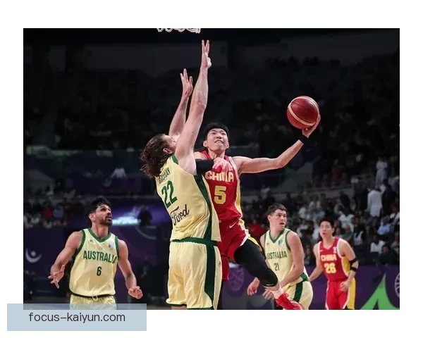 中国男篮新赛季首秀震撼全场 战术调整成胜负关键因素分析